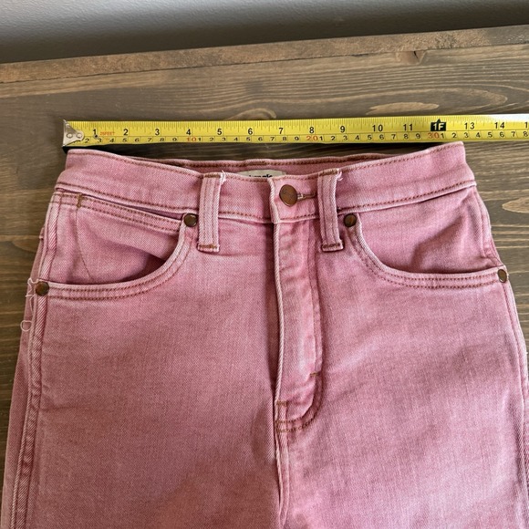 Wrangler Womens 26 Pink High Rise Heritage‎ Fit Raw Hem Straight Leg Denim Jeans - Picture 8 of 10
